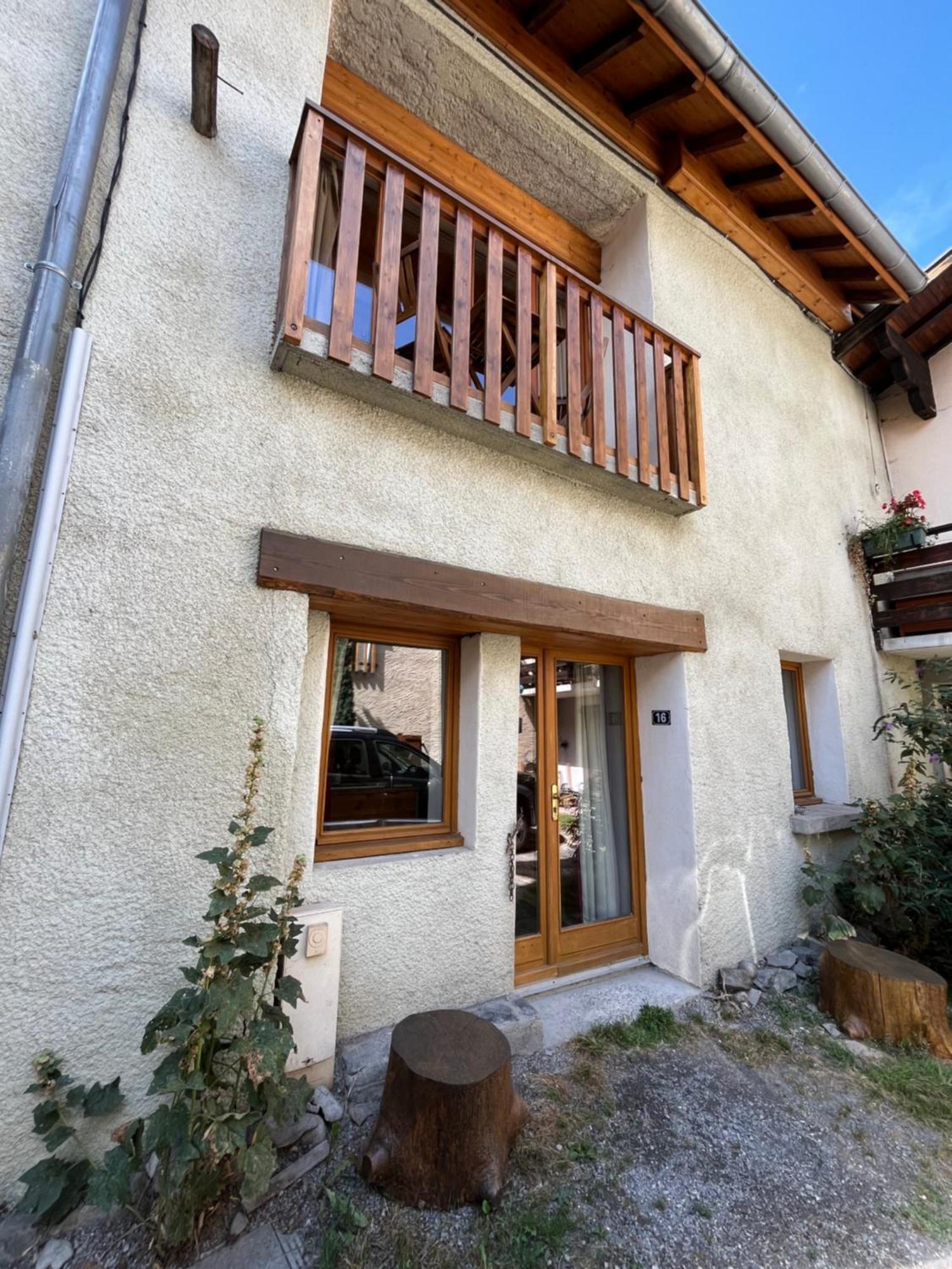 The Stable House Bourg D'Oisans -Bike/Hike/Ski Le Bourg-dʼOisans Exteriér fotografie